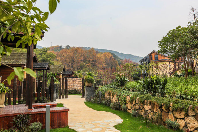 鄉村旅游規劃設計公司：熱土養生莊園旅游規劃之花園別墅