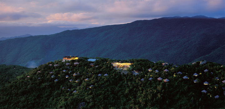 森林旅游策劃咨詢公司:三亞鳥巢度假村夜景