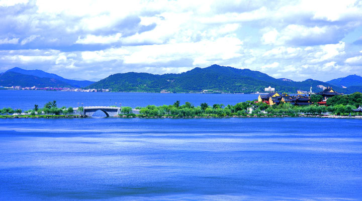 濕地旅游策劃公司:浙江東錢湖旅游度假區經旅游規劃整治后水質提升