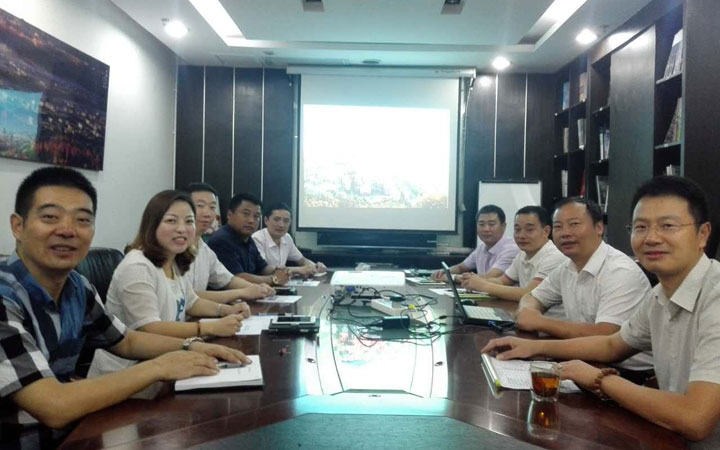 管理團隊出發前在廣州召開項目進駐準備會議